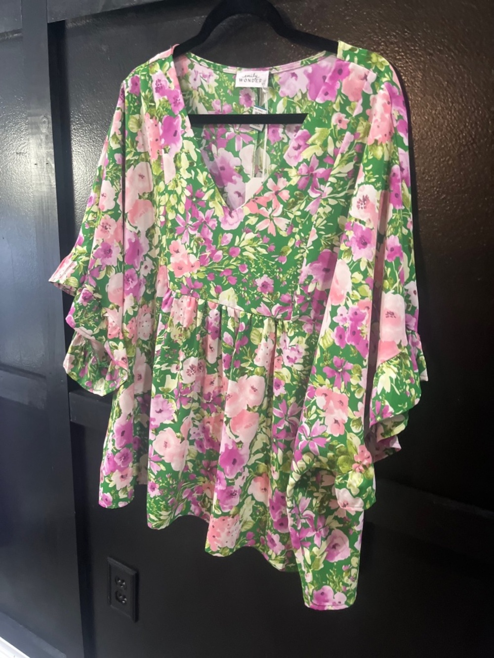 NWT | Emily Wonder | Violet Floral Blouse | Size 1X